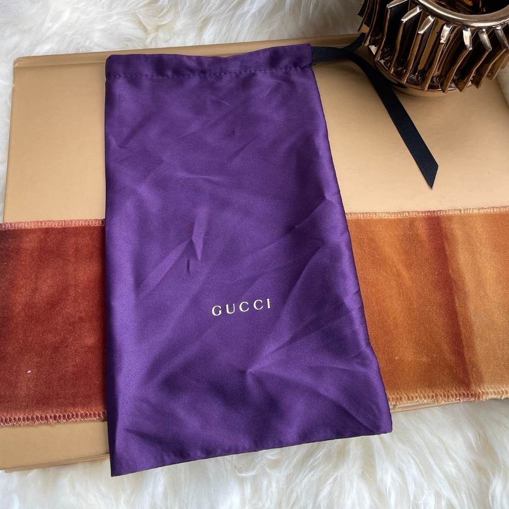 GUCCI